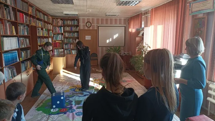 напольная  игра