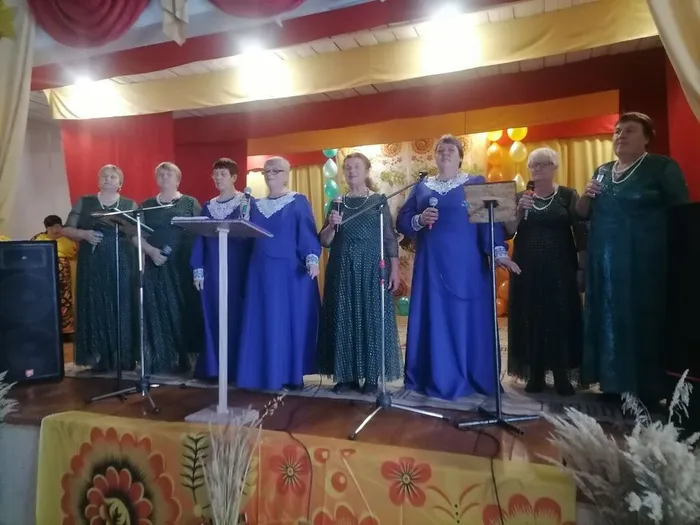 песня в подарок