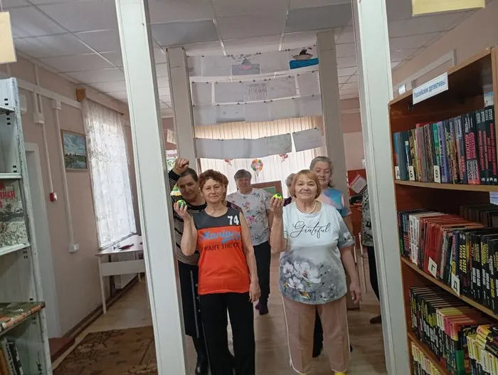 Нам года - не беда" - час здоровья