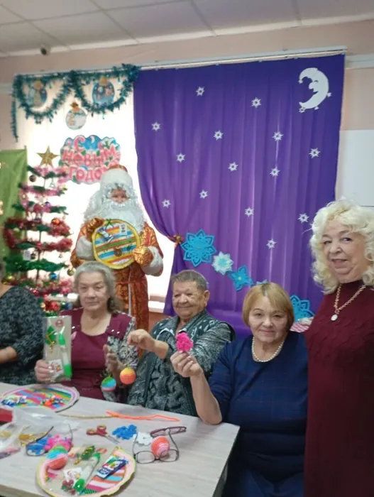 "Красивая снежинка своими руками" - мастер-класс