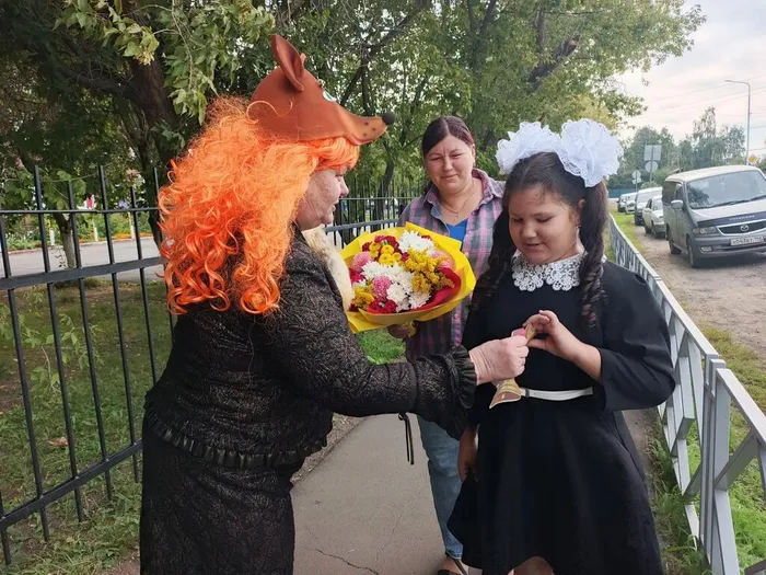 1  сентября (15)